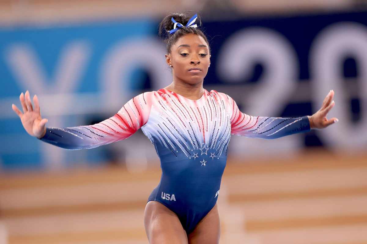 Simone Biles chi è: perché ha fatto la storia ai Mondiali di Anversa